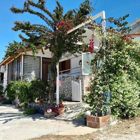 Denni'S Home Saranda Dış mekan fotoğraf