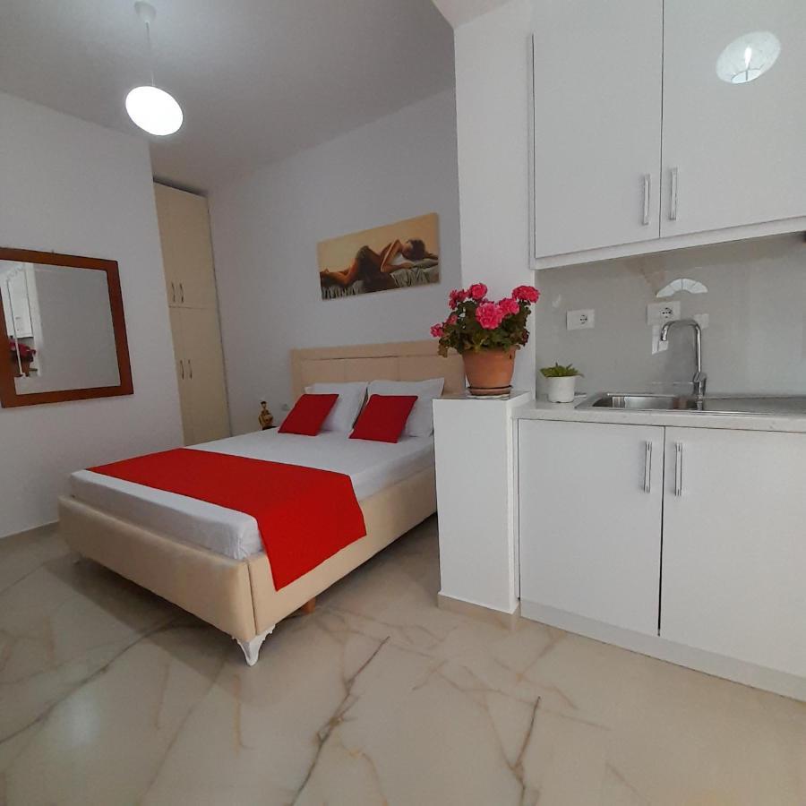 Denni'S Home Saranda Dış mekan fotoğraf
