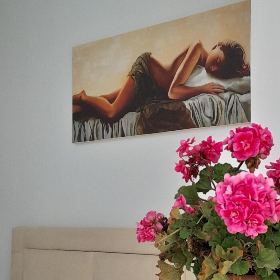 Denni'S Home Saranda Dış mekan fotoğraf
