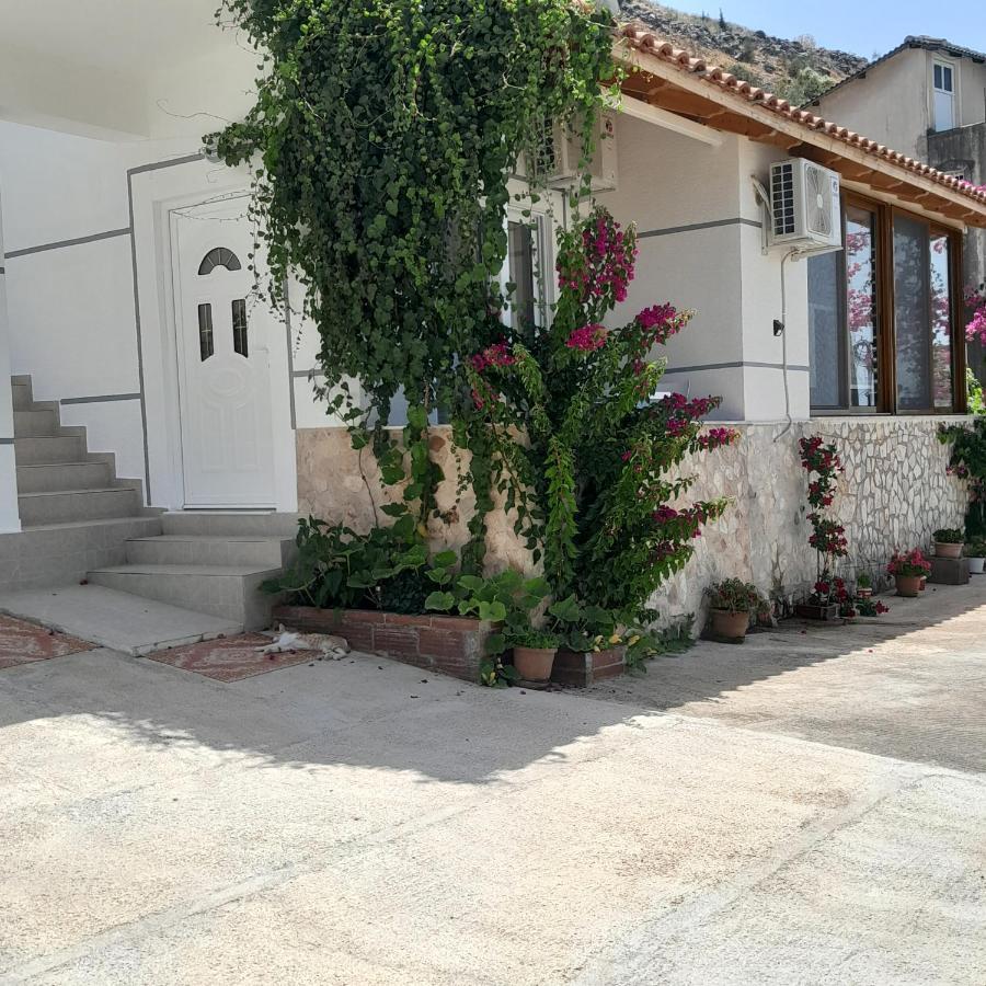 Denni'S Home Saranda Dış mekan fotoğraf
